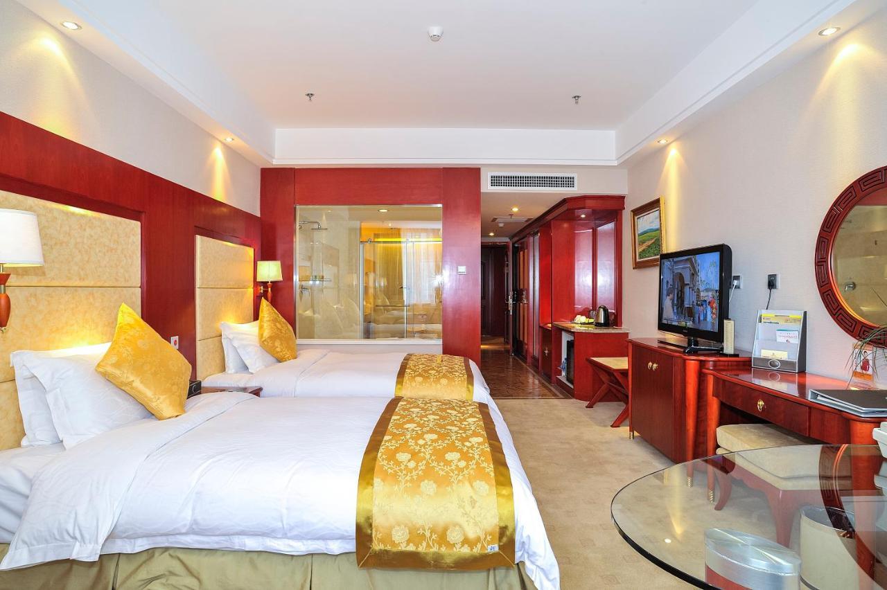 Uiles Hotel Χοχότ Εξωτερικό φωτογραφία