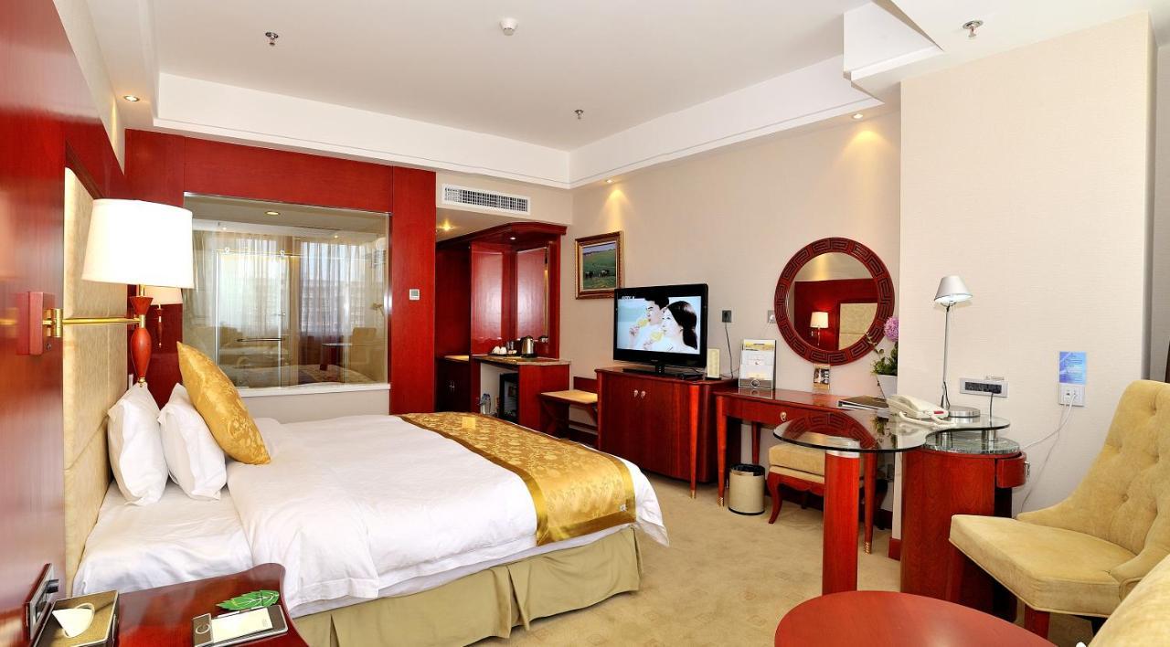 Uiles Hotel Χοχότ Εξωτερικό φωτογραφία