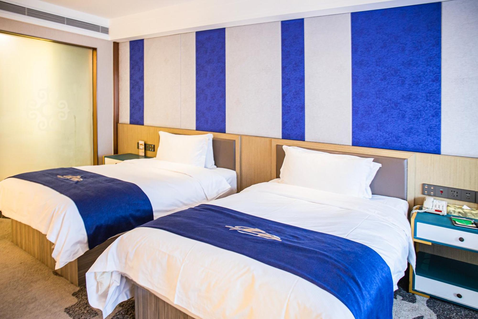 Uiles Hotel Χοχότ Εξωτερικό φωτογραφία