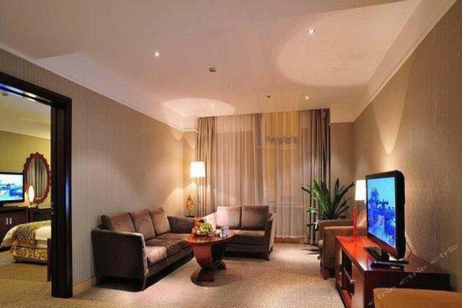 Uiles Hotel Χοχότ Εξωτερικό φωτογραφία
