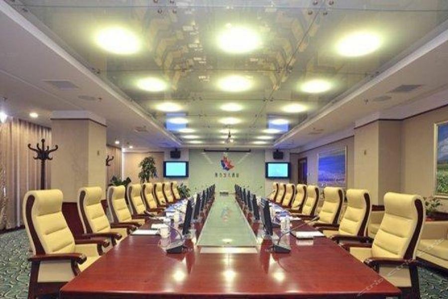 Uiles Hotel Χοχότ Εξωτερικό φωτογραφία